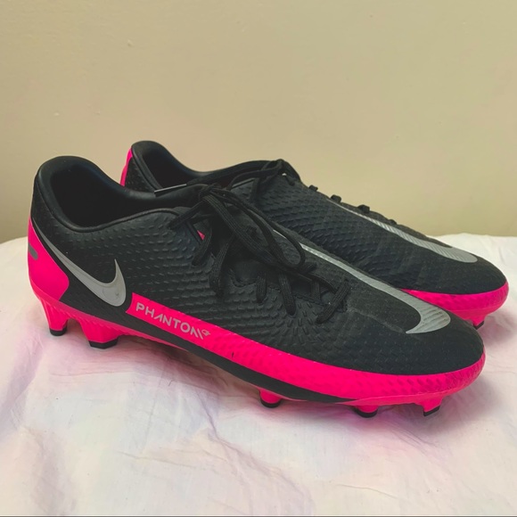 ‼️SOLD‼️ Nike - PHANTOM Cleats for Women